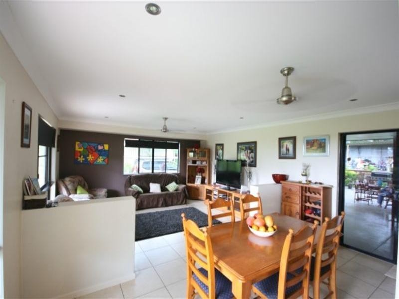 165 Smart Road, Sarina QLD 4737
