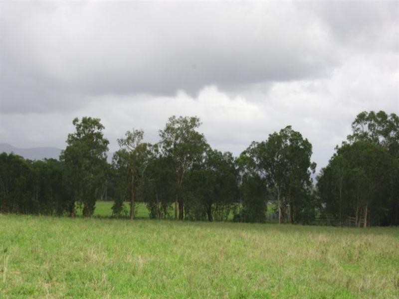 165 Smart Road, Koumala QLD 4738