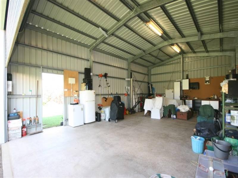 8 Brooksfield, Sarina Beach QLD 4737