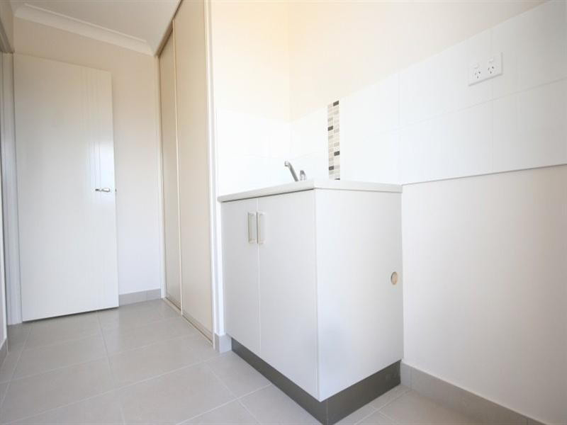 11 Reef Drive, Sarina QLD 4737