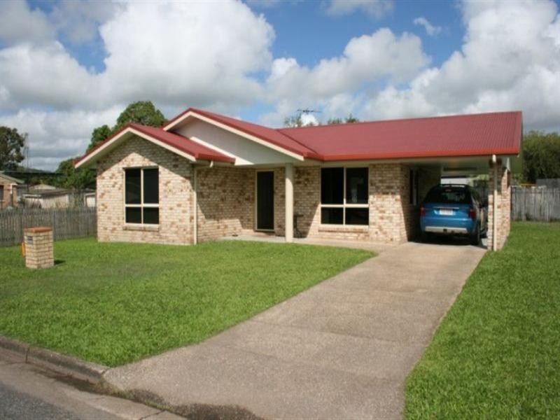 19 Dawson Street, Sarina QLD 4737