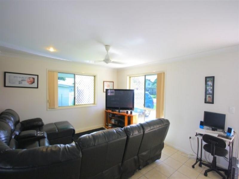 19 Dawson Street, Sarina QLD 4737