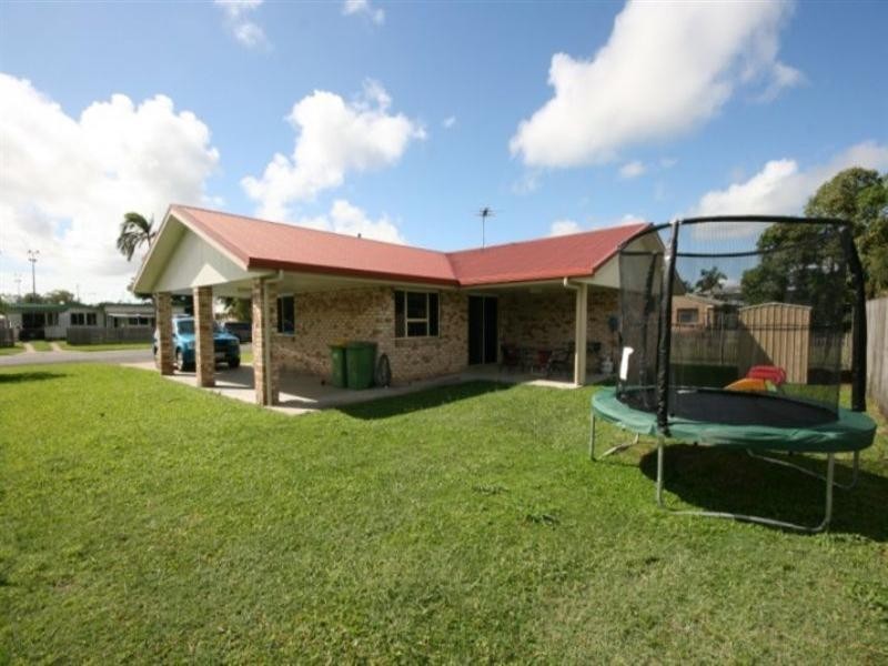 19 Dawson Street, Sarina QLD 4737
