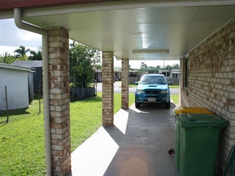 19 Dawson Street, Sarina QLD 4737