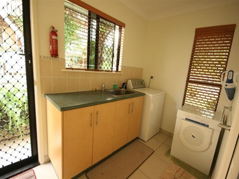 60 Westcott Avenue, Campwin Beach QLD 4737