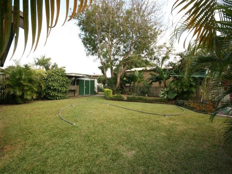 60 Westcott Avenue, Campwin Beach QLD 4737