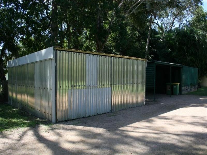 3 Theresa Court, Armstrong Beach QLD 4737