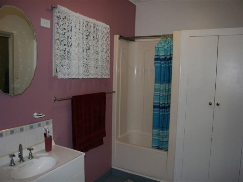 3 Theresa Court, Armstrong Beach QLD 4737