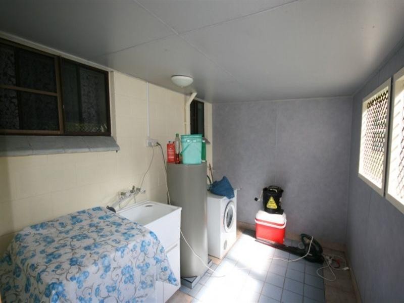 3 Theresa Court, Armstrong Beach QLD 4737