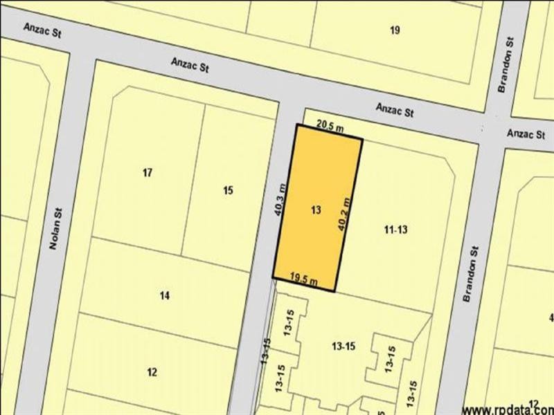 13 Anzac, Sarina QLD 4737