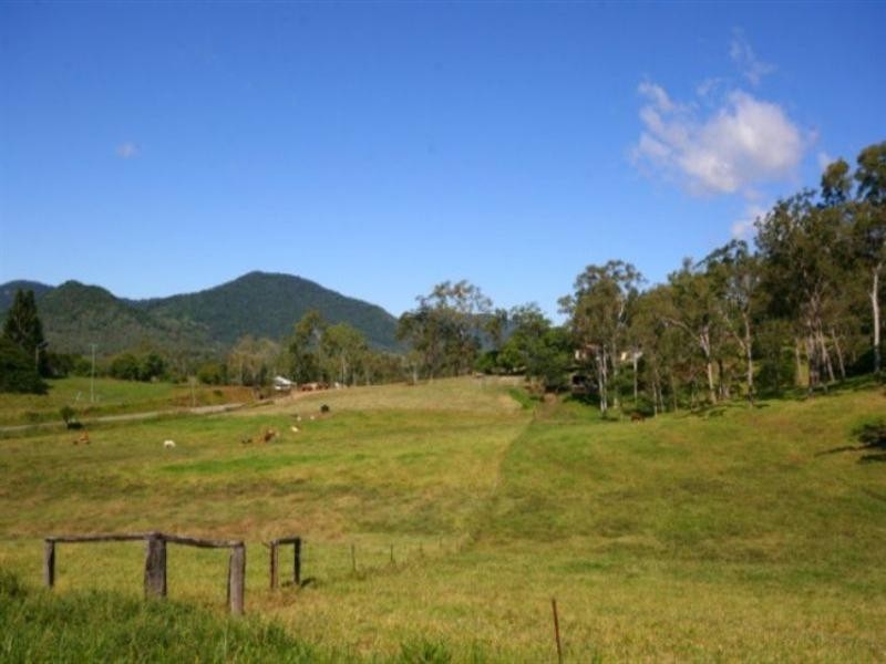 257 West Plane Creek Road, Sarina QLD 4737
