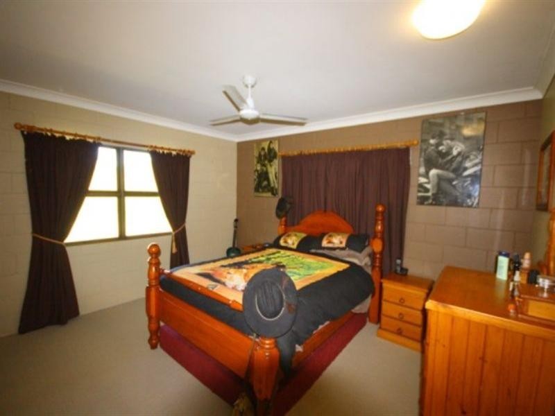 257 West Plane Creek Road, Sarina QLD 4737