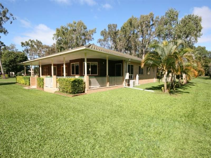 23 Crescent, Armstrong Beach QLD 4737