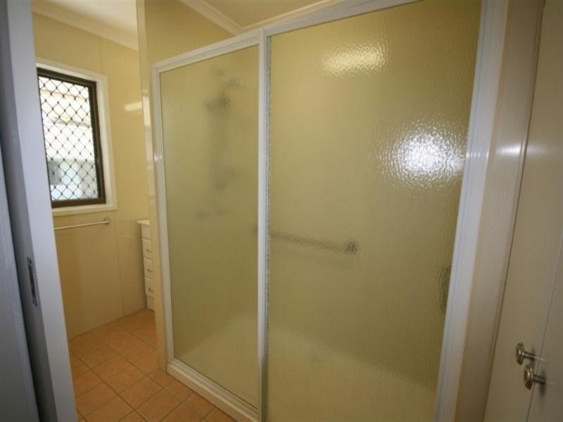 40 Owen Jenkins Drive, Sarina Beach QLD 4737