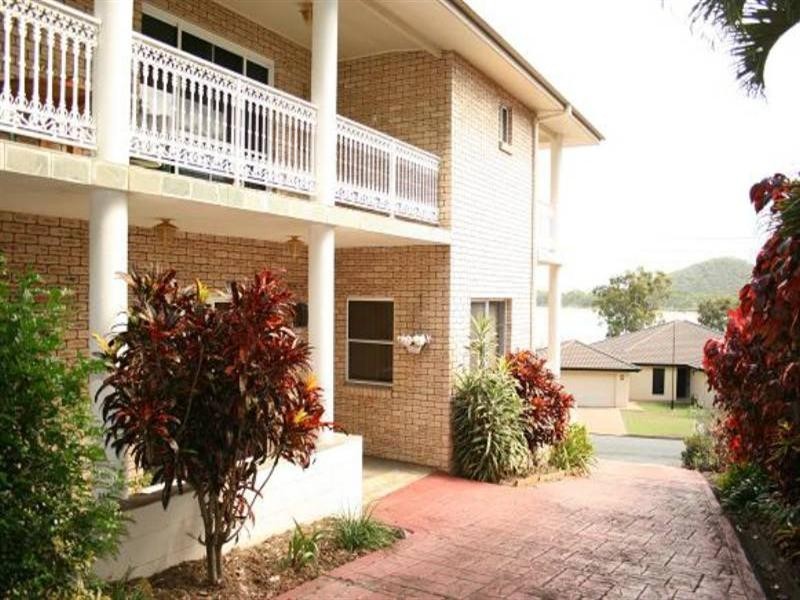 12 Sunset Drive, Sarina Beach QLD 4737