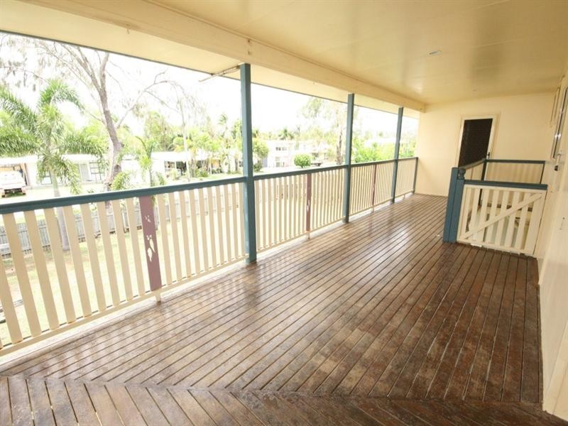 53 Owen Jenkins Drive, Sarina Beach QLD 4737