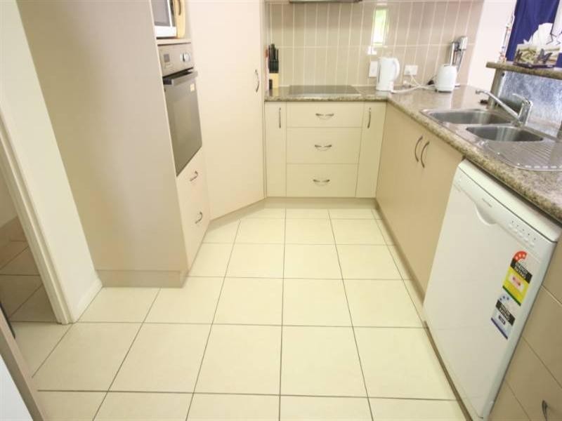 18 Pacific Avenue, Sarina QLD 4737