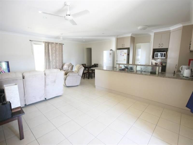 18 Pacific Avenue, Sarina QLD 4737