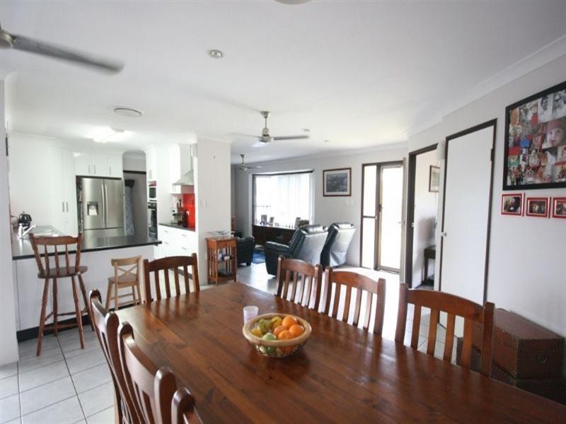 4 Mapley Court, Sarina QLD 4737