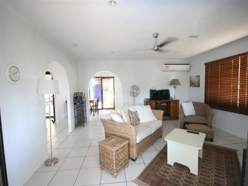 14 Sunset Drive, Sarina Beach QLD 4737