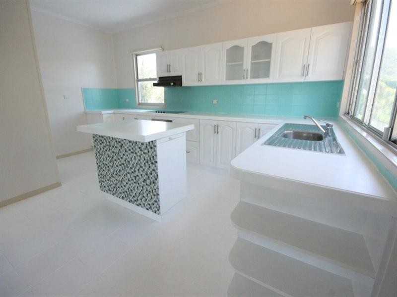 46 The Esplanade, Grasstree Beach QLD 4740