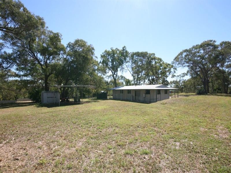 14 Maple Court, Hay Point QLD 4740