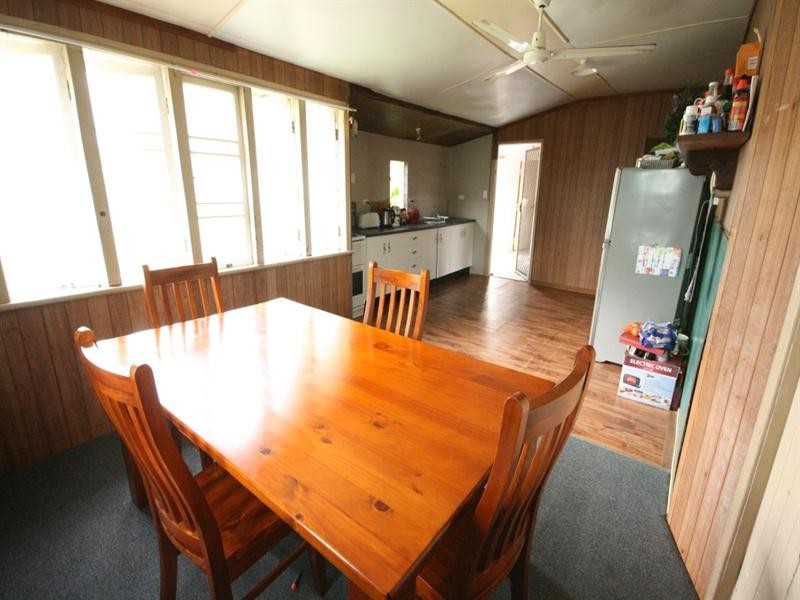 11 Landgon Street, Sarina QLD 4737