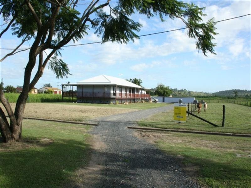 19 Pugsley Street, Walkerston QLD 4751