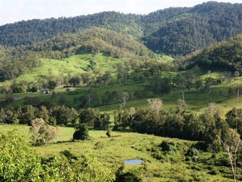 1067 East Funnel Creek Road, Sarina QLD 4737