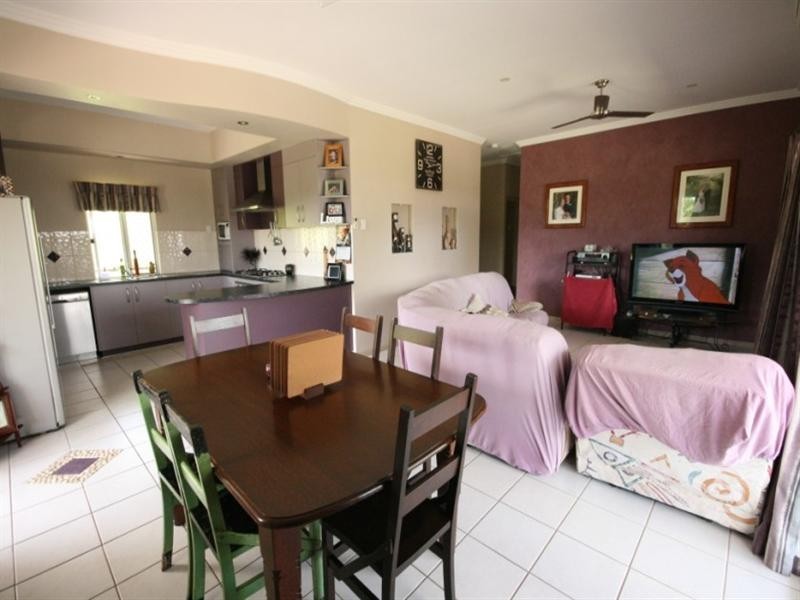 99 Shinfield Road, Sarina QLD 4737