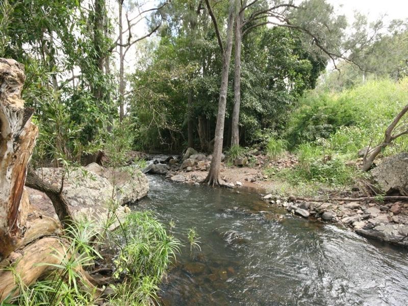 286 Middle Creek Road, Sarina QLD 4737