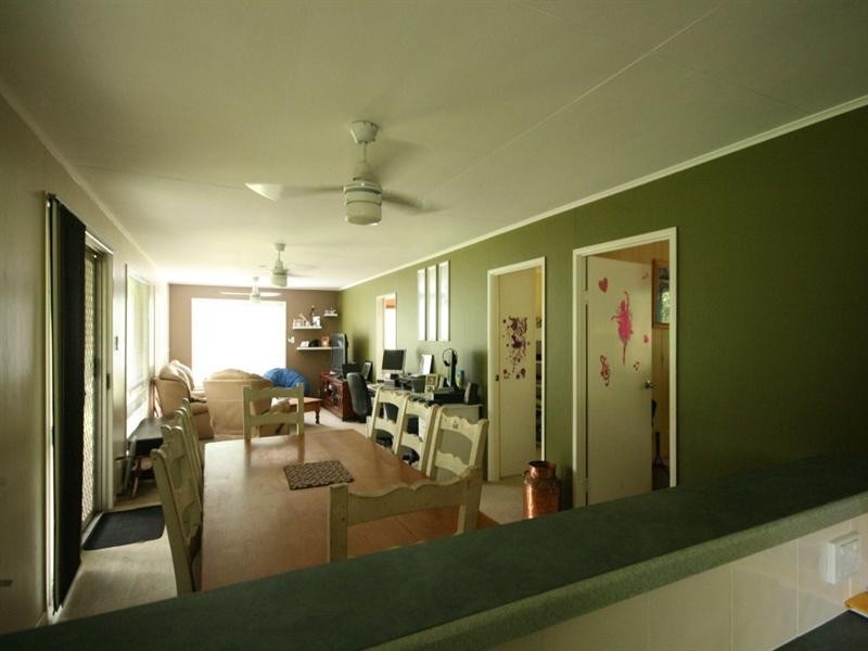 286 Middle Creek Road, Sarina QLD 4737