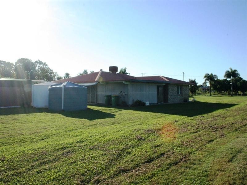 54 Hans Christian Street, Sarina QLD 4737