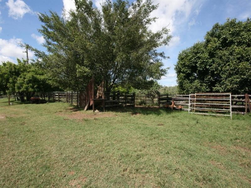 88479 Bruce Highway, Koumala QLD 4738