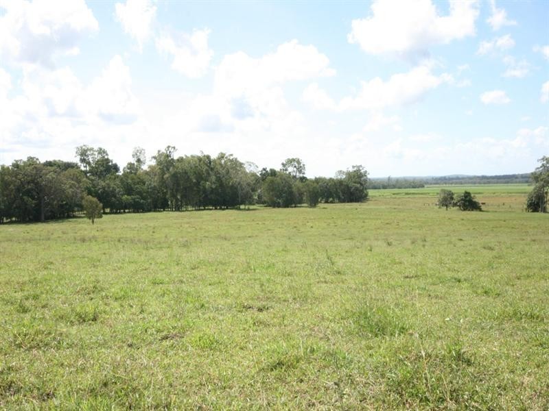 88479 Bruce Highway, Koumala QLD 4738