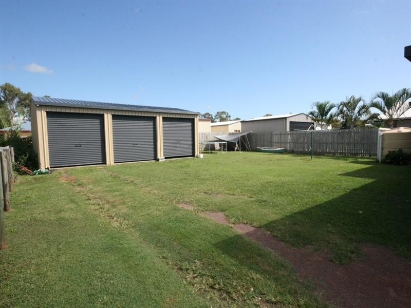 35 Deguara, Armstrong Beach QLD 4737