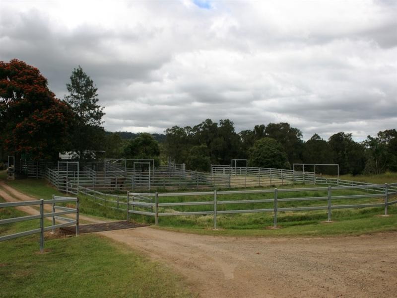 982 East Funnel Creek Road, Sarina Range QLD 4737