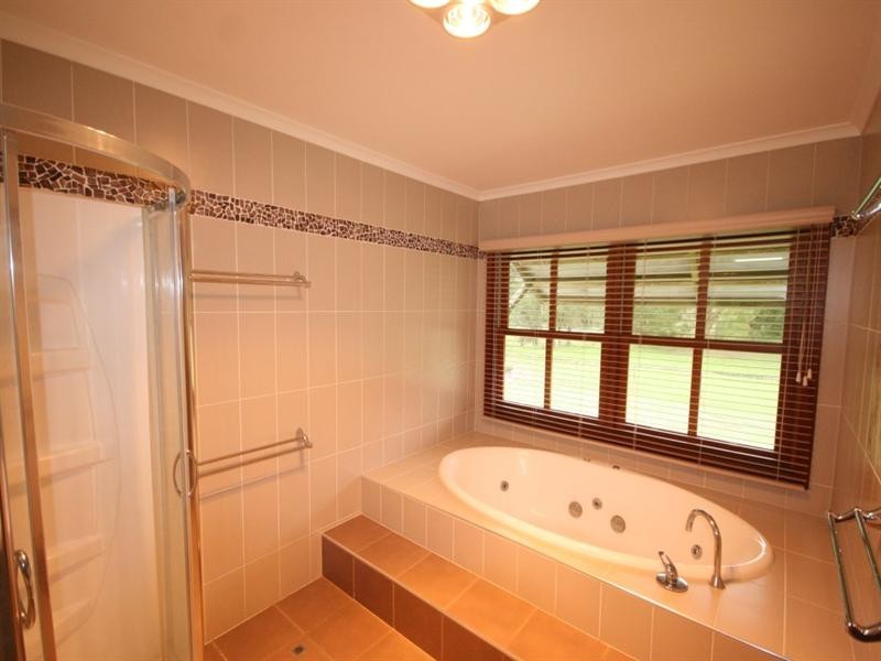 982 East Funnel Creek Road, Sarina Range QLD 4737