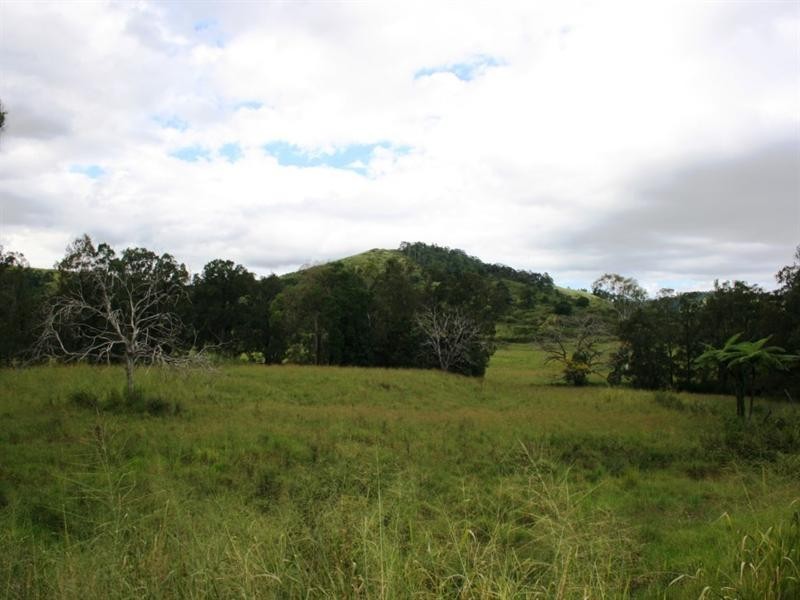 982 East Funnel Creek Road, Sarina Range QLD 4737
