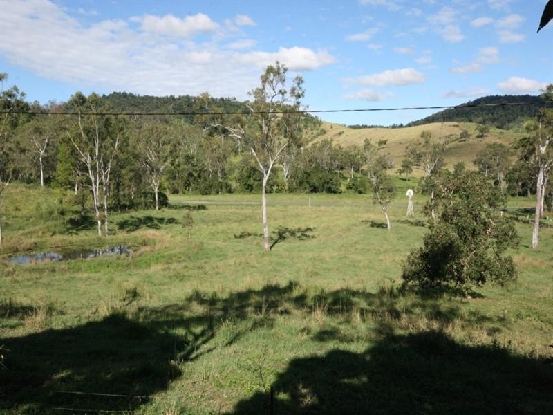 1588 Marlborough Sarina Road, Sarina Range QLD 4737