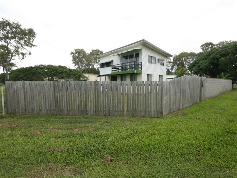 35 Melba, Armstrong Beach QLD 4737