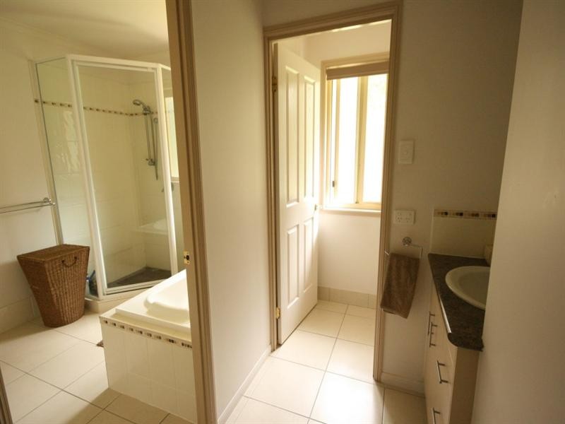 6 Mapley Court, Sarina QLD 4737