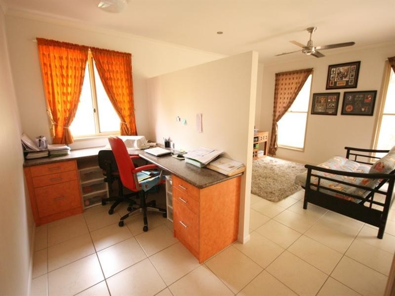 6 Mapley Court, Sarina QLD 4737