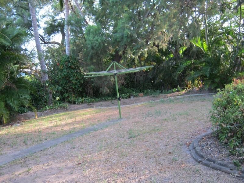 32 Esplanade, Innes Park QLD 4670