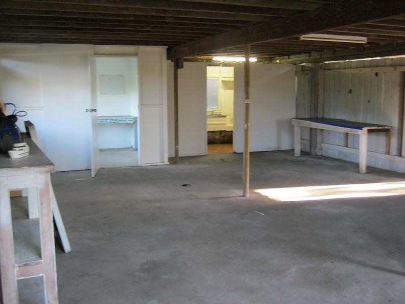 32 Esplanade, Innes Park QLD 4670