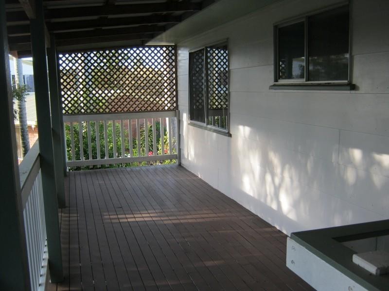 32 Esplanade, Innes Park QLD 4670