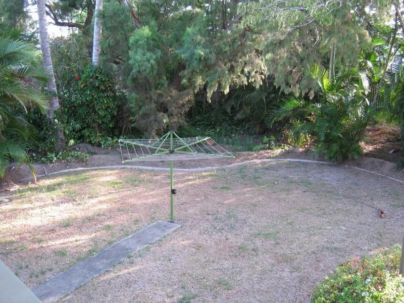 32 Esplanade, Innes Park QLD 4670