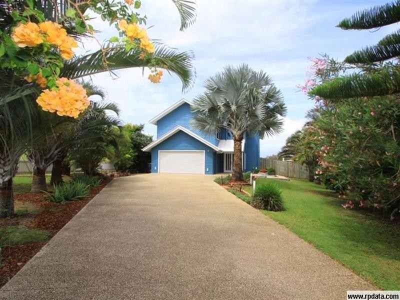 138 Barolin Esplanade, Coral Cove QLD 4670