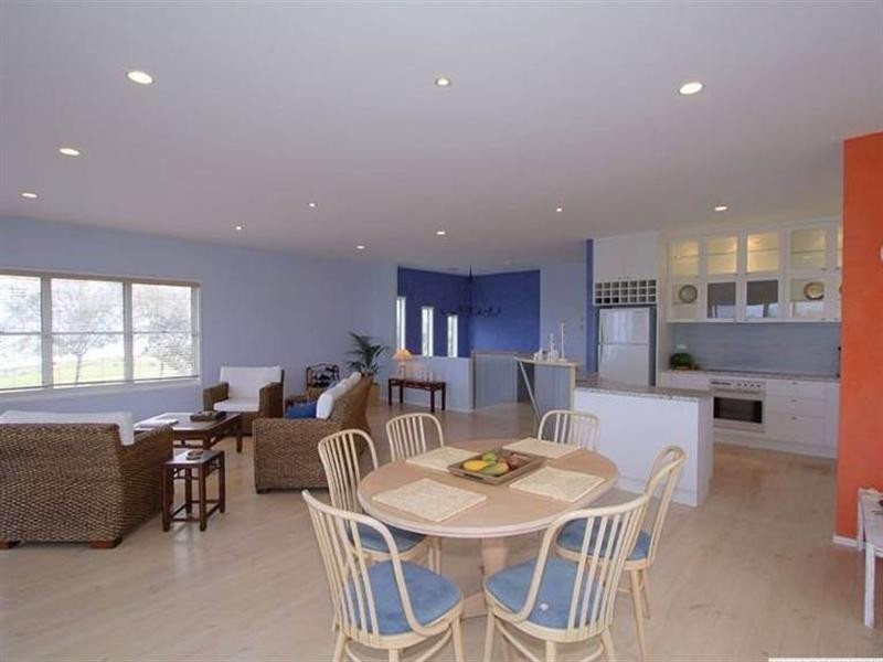 138 Barolin Esplanade, Coral Cove QLD 4670