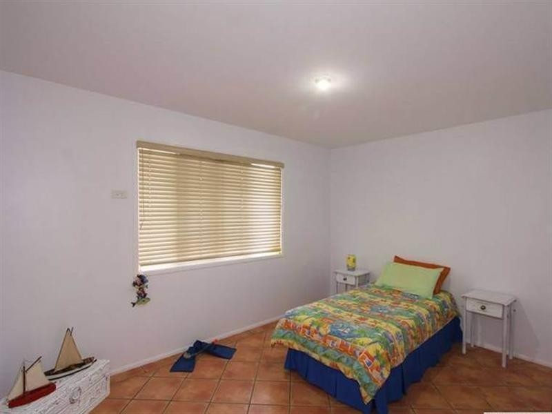 138 Barolin Esplanade, Coral Cove QLD 4670